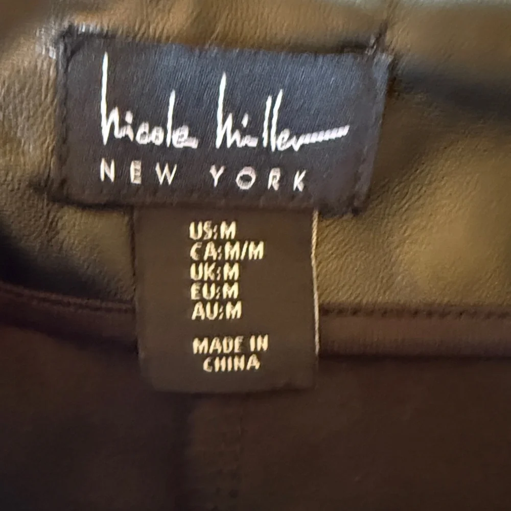 Nicole Miller Shiny Black Faux Leather Pants - Picture 3 of 6